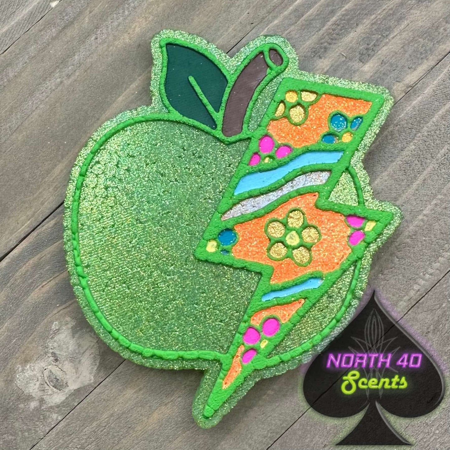 Apple with Groovy Bolt Freshie Mold
