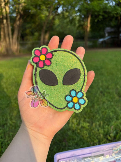 Alien with Daisies Freshie Mold
