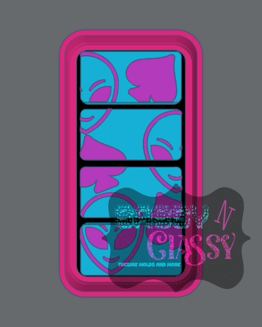 Alien and Spades Snap Bar Mold